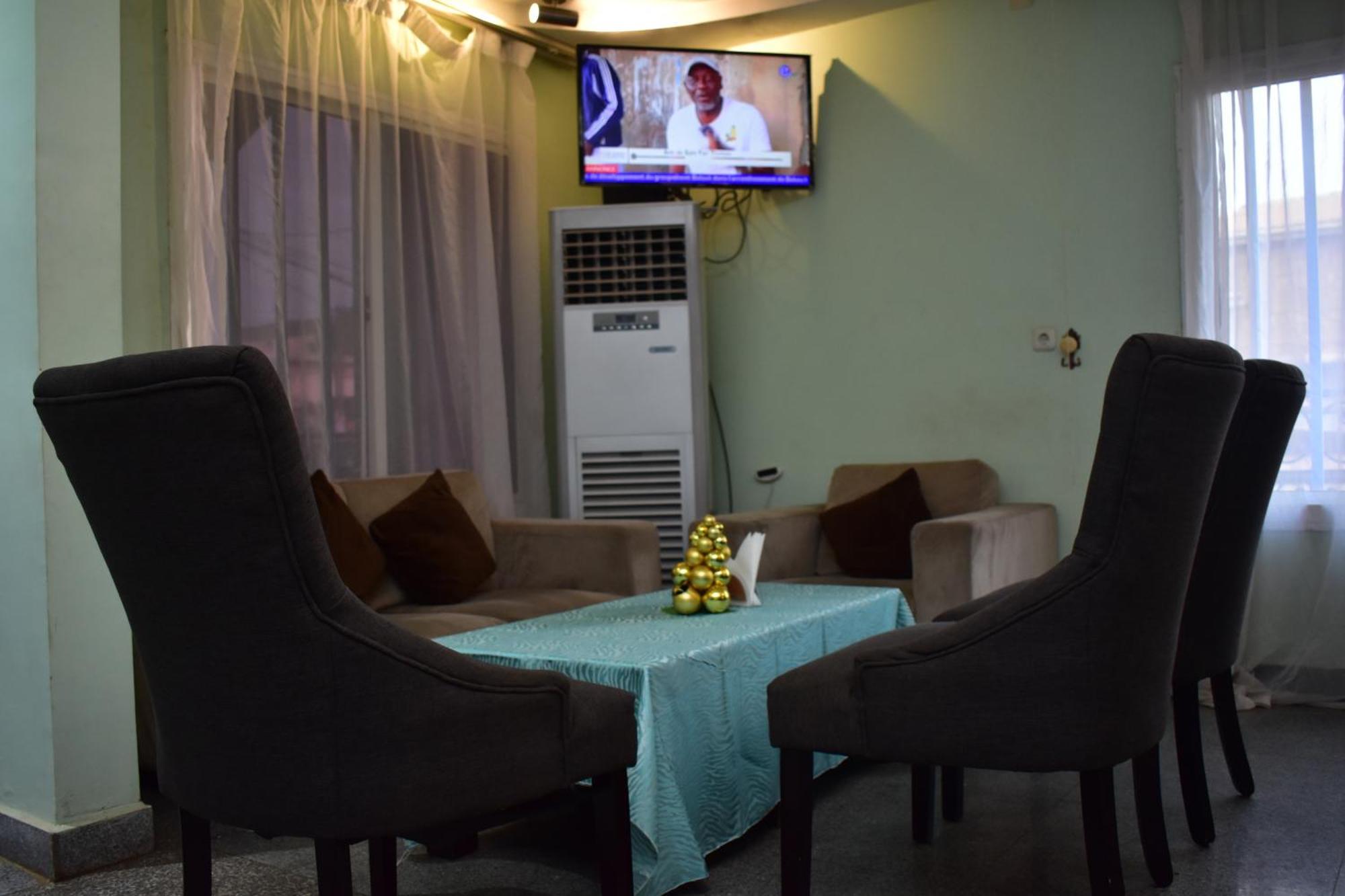 Safyad Hotel ياوندي المظهر الخارجي الصورة