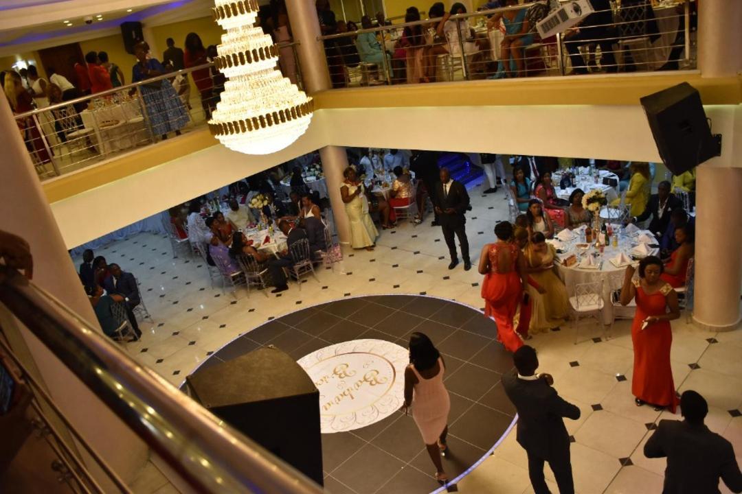Safyad Hotel ياوندي المظهر الخارجي الصورة