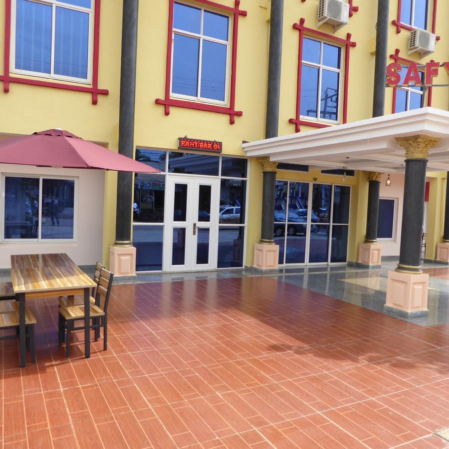 Safyad Hotel ياوندي المظهر الخارجي الصورة